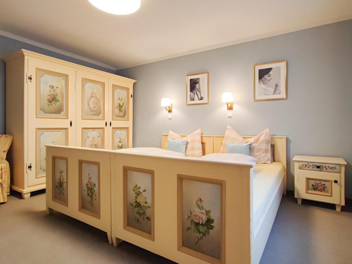 Koller, Pension Haus Kitzbühel Buitenkant foto