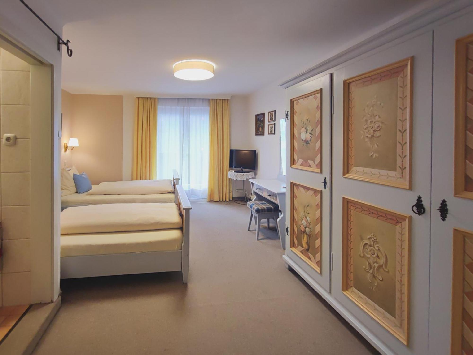 Koller, Pension Haus Kitzbühel Buitenkant foto